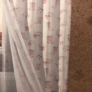 💗 White Shower Curtain with Pink Western Print - curtain , hooks and liner